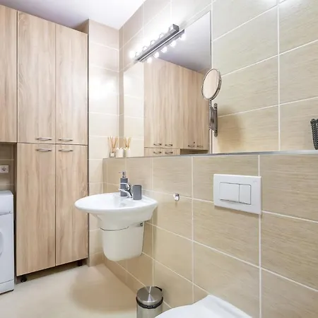 Апартаменти Tampa Gardens - Adults Only