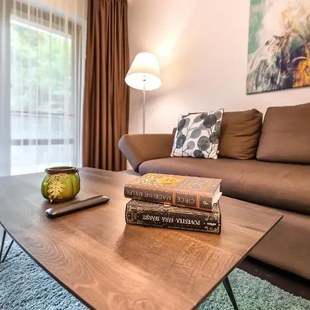 Tampa Gardens - Adults Only *