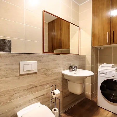 Tampa Gardens - Adults Only