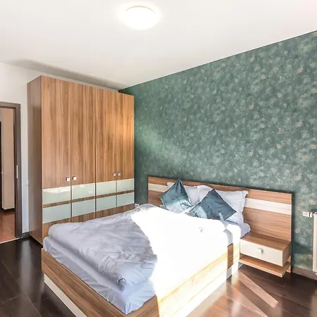 Tampa Gardens - Adults Only Brasov