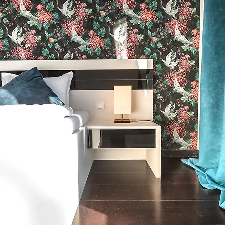 Tampa Gardens - Adults Only