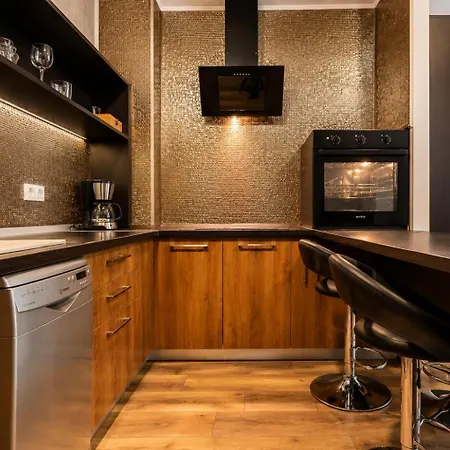 Tampa Gardens - Adults Only Apartament *
