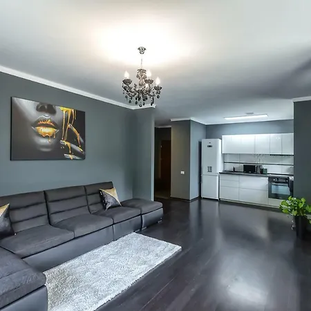 Apartment Tampa Gardens - Adults Only Brasov