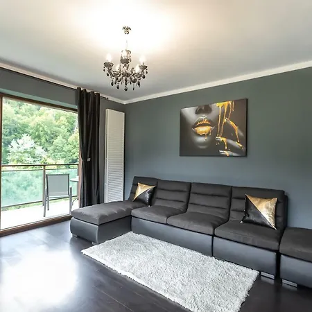 Tampa Gardens - Adults Only Апартаменти Брашов