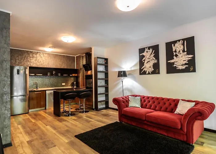 Tampa Gardens - Adults Only Appartement Braşov