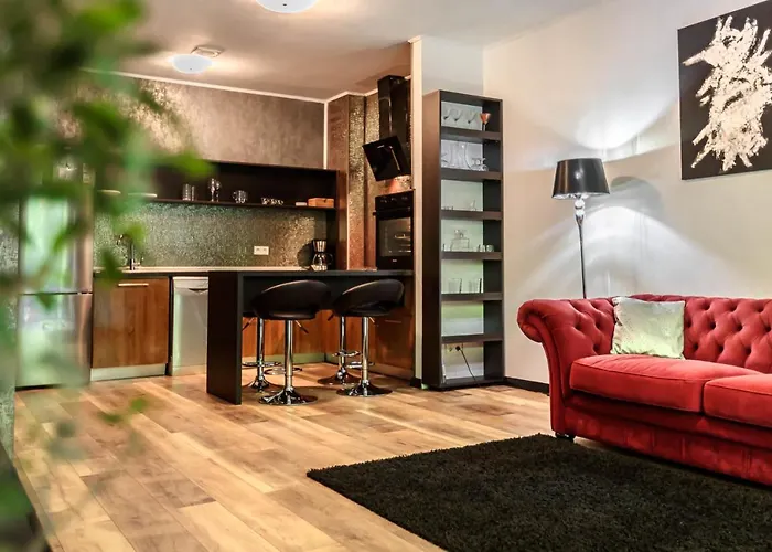 Tampa Gardens - Adults Only