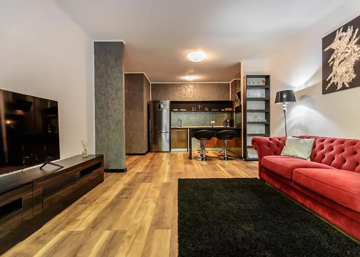 Tampa Gardens - Adults Only Appartement Braşov