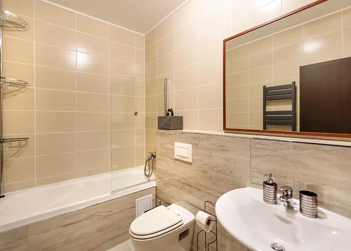 Tampa Gardens - Adults Only Daire *