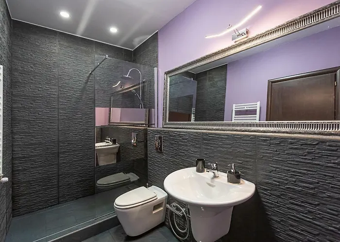 Tampa Gardens - Adults Only Appartement *