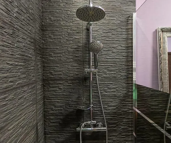 Tampa Gardens - Adults Only Daire Braşov