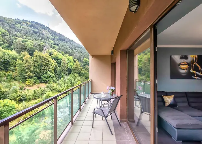 Tampa Gardens - Adults Only Appartement Braşov